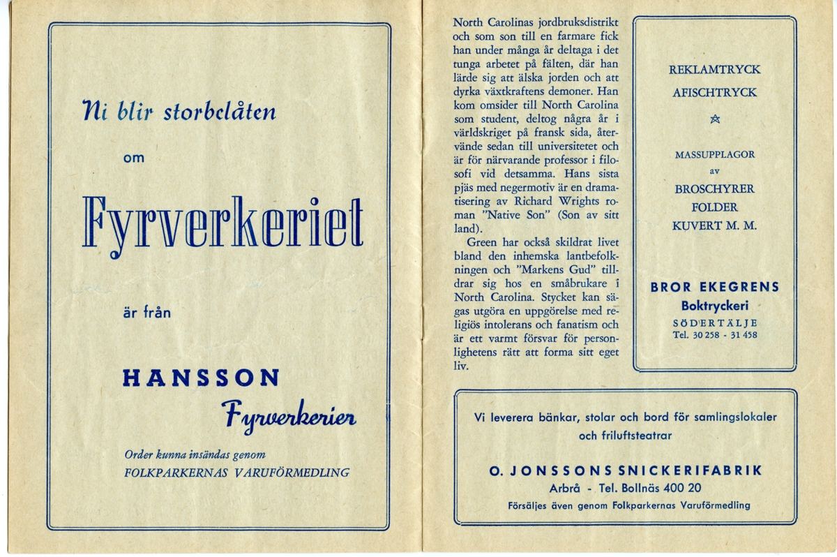 Program för Folkets Parks uppsättning av "Markens Gud" från 1951. Innehåller information om föreställningen och reklam.