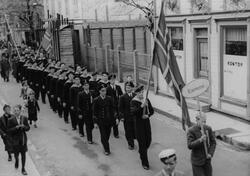 Marinen i Borgertoget, 17. mai 1945.