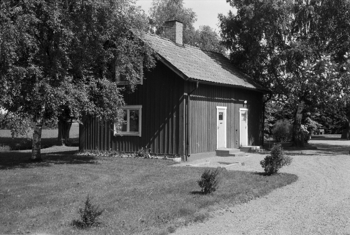 Brygghus, Uggelsta 3:4, Åkerby socken, Uppland 1983