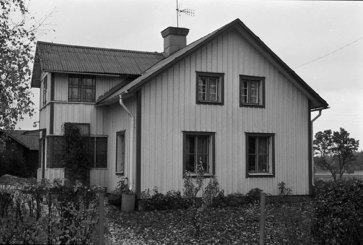 Bostadshus, Ålands-Västerby 7:11, Åland socken, Uppland 1984