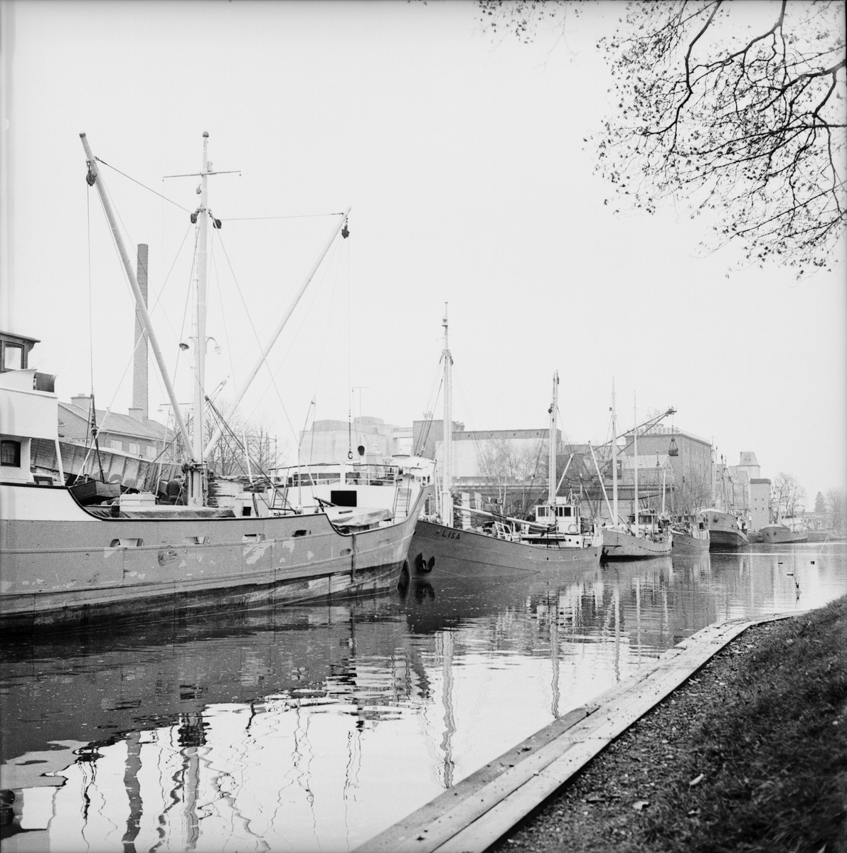 Båtar i hamnen, Uppsala 1964