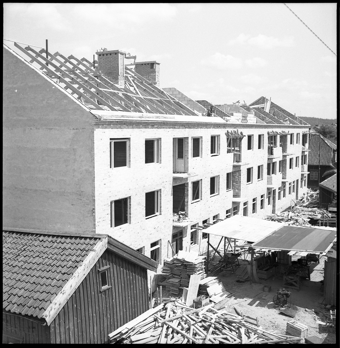 Kv Jägaren, fastigheten utmed Drottninggatan. 27 juni 1951