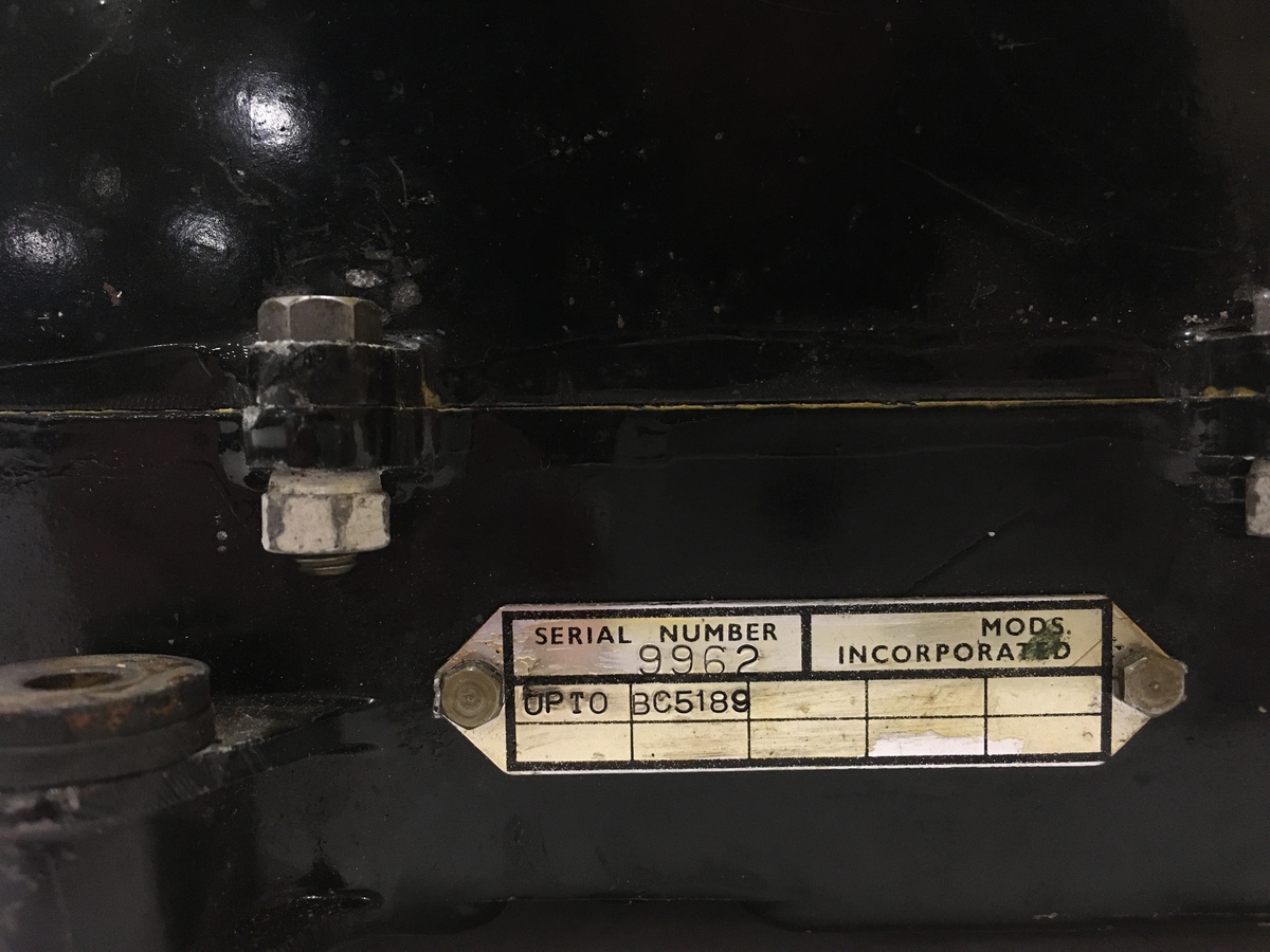 Tändbox, möjligen till fpl 35. Rotax Ltd, London. Med plexiglaslock för att visa innanmätet.