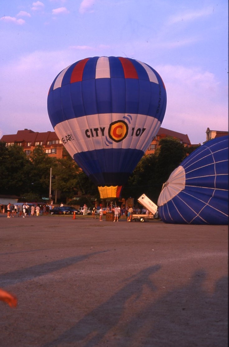 Luftballonger på okänd plats i Göteborg.