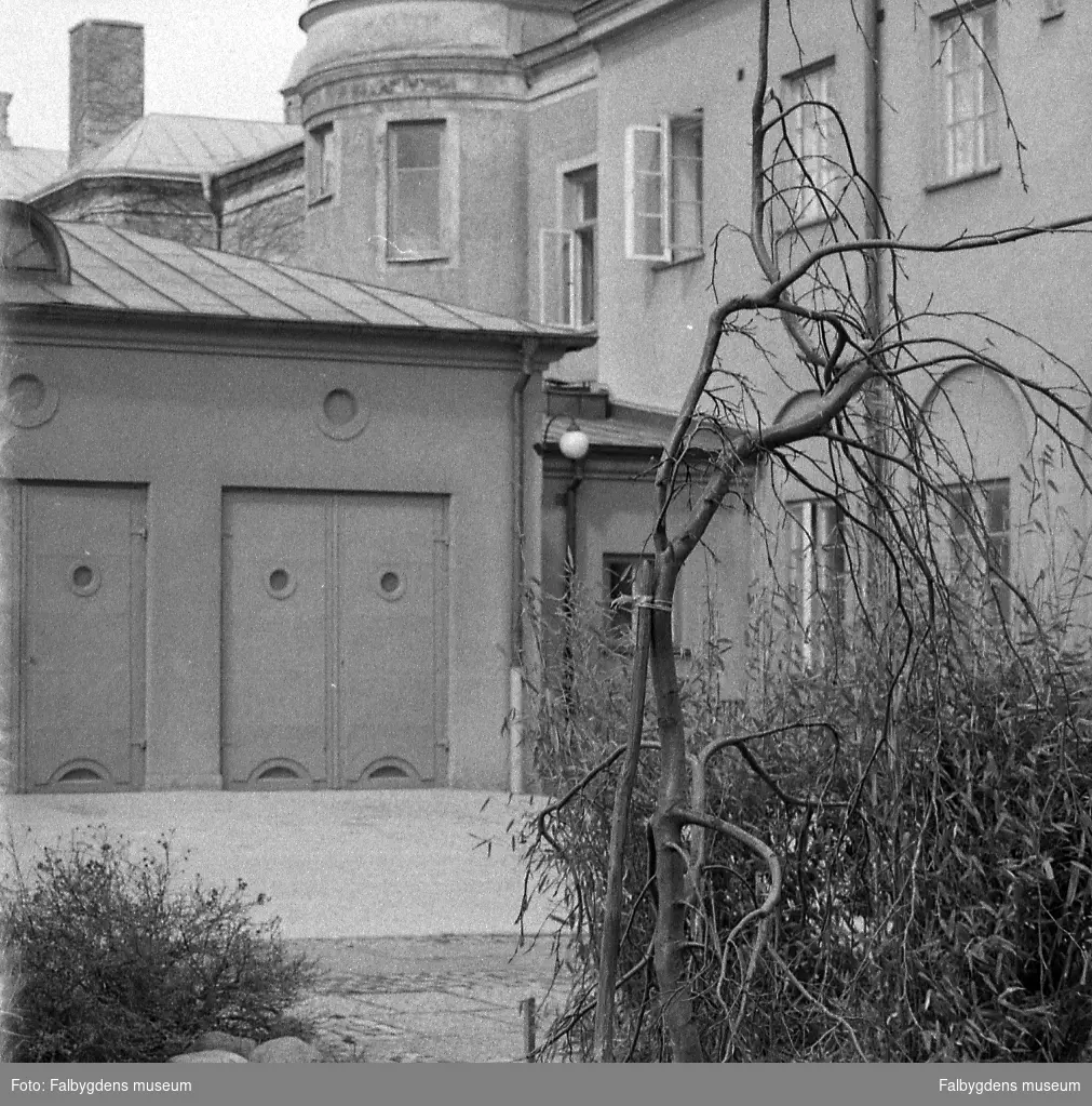 Byggnadsinventering 1972. Klockaren 11. Sparbankshuset, gården.
