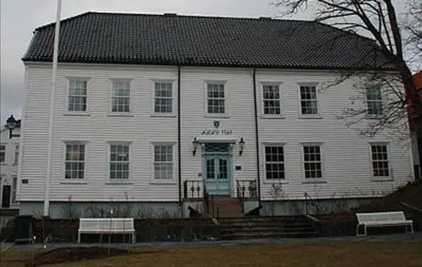 Lillesand rådhus - KulturPunkt