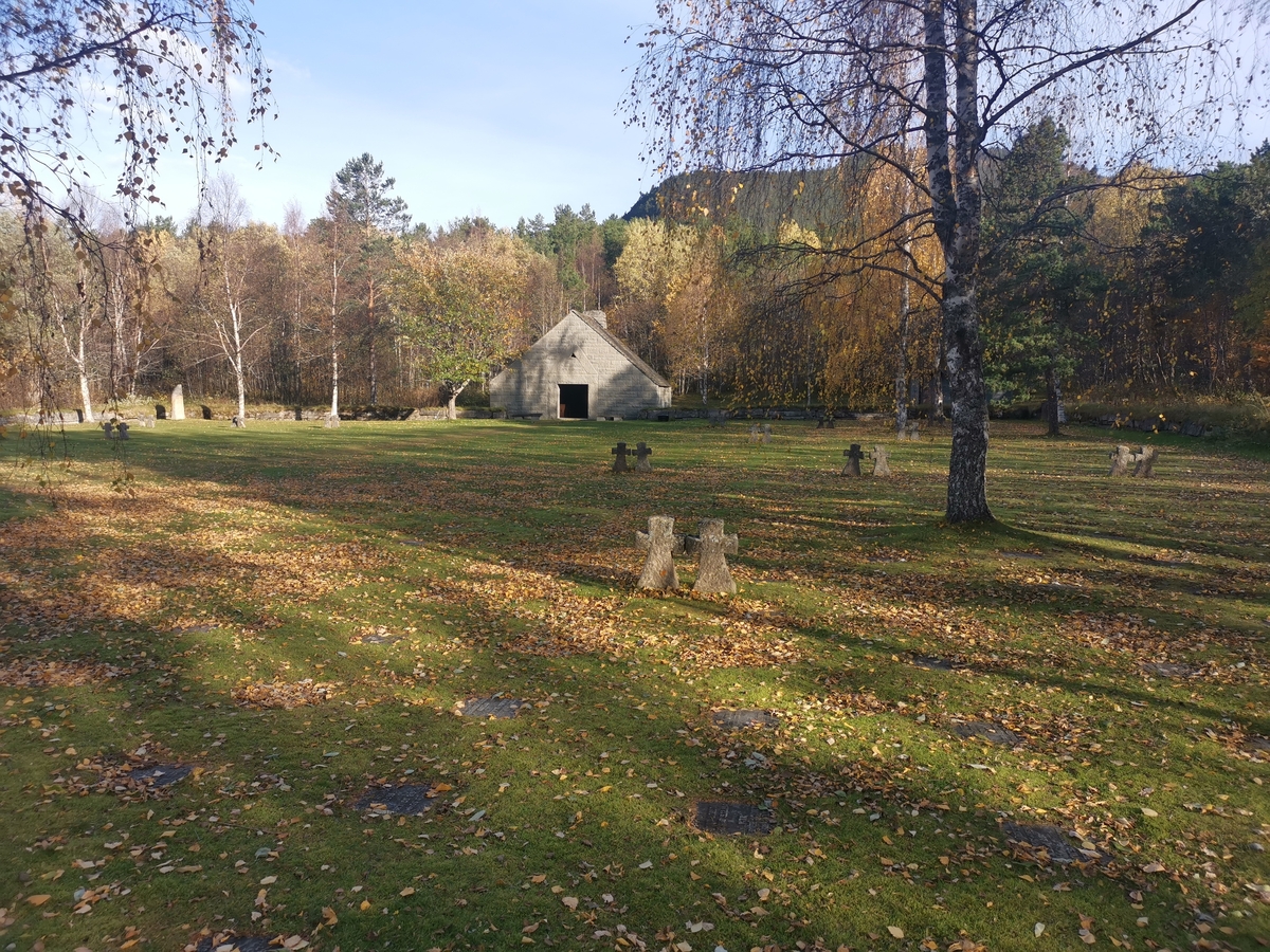 Den tyske krigskirkegården i Botn (Saltdal).