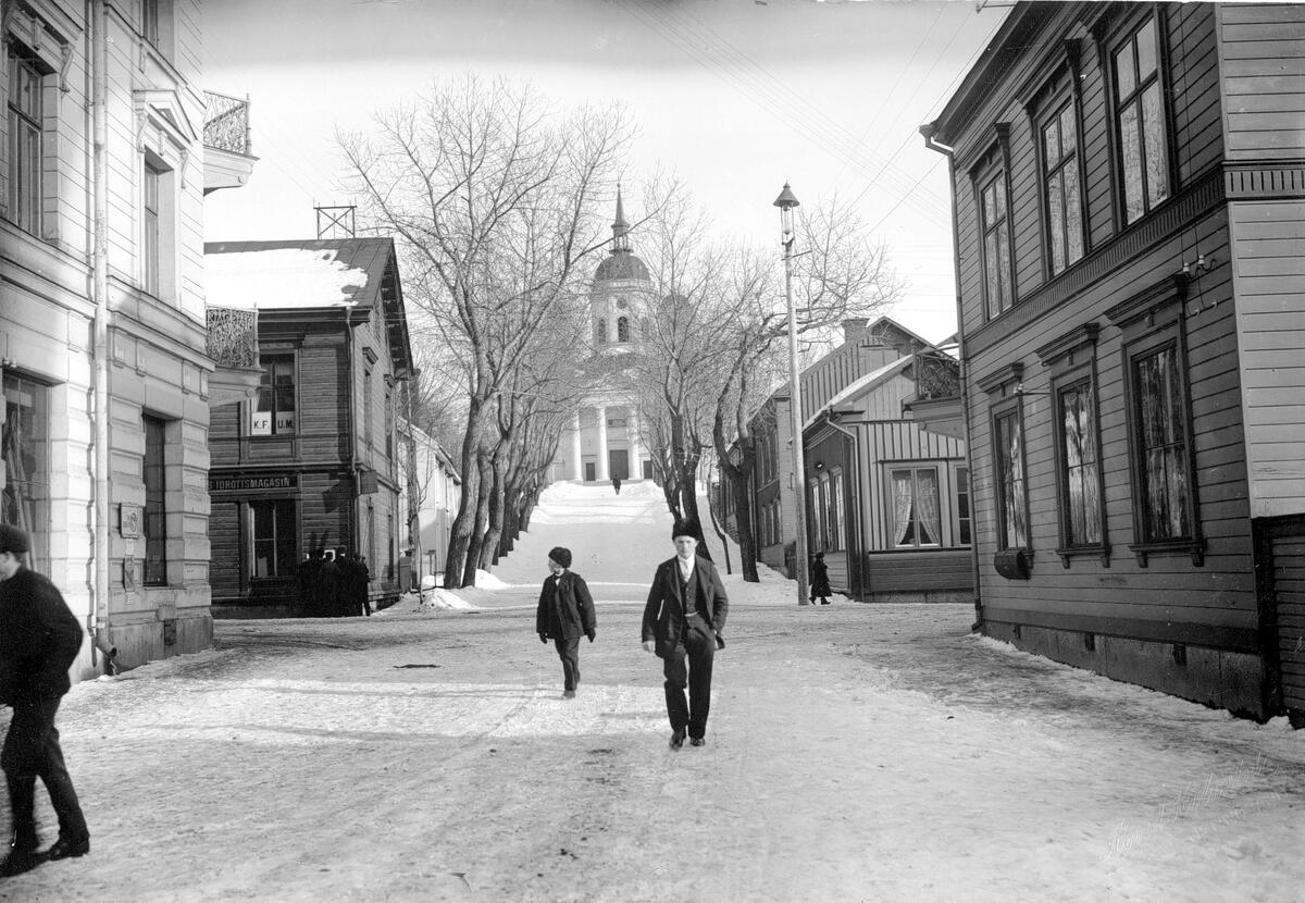 Västra Kyrkogatan, Härnösand. 