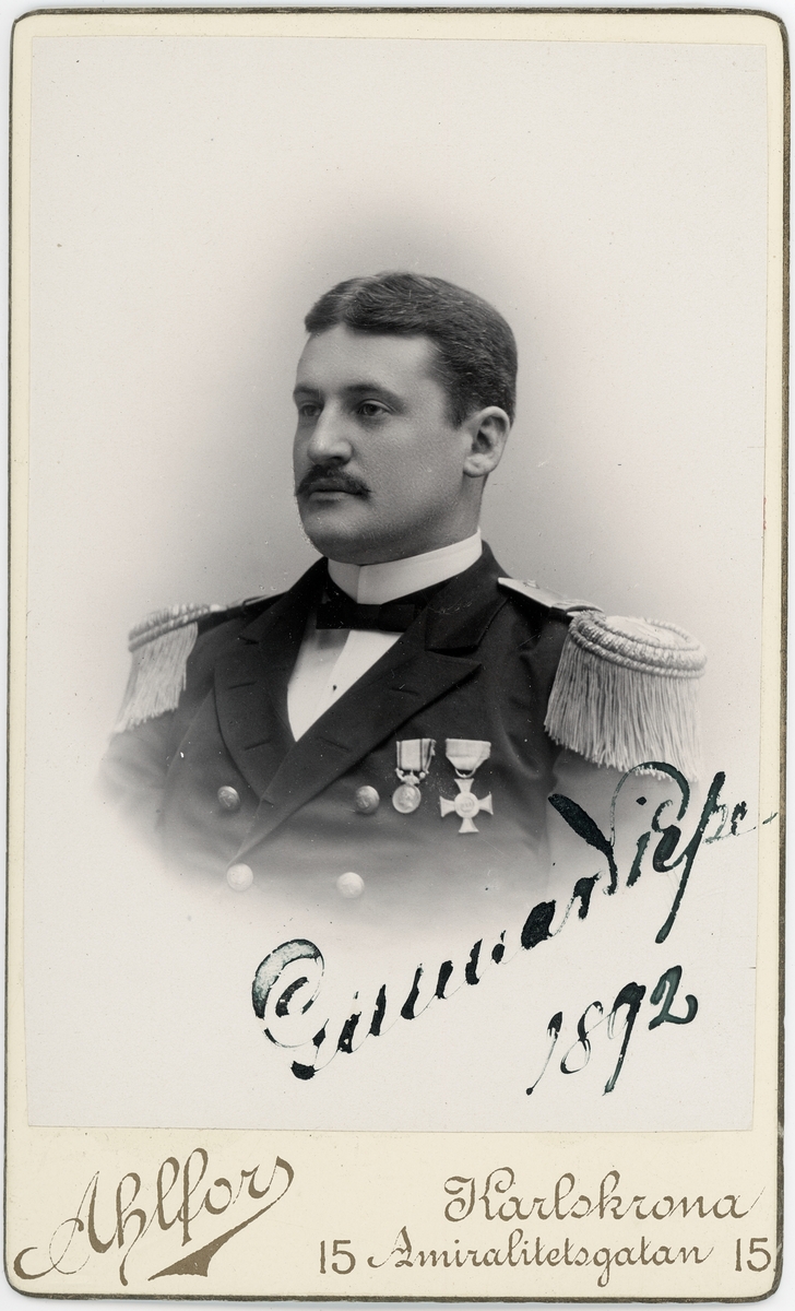 Kabinettsfotografi - Gunnar Riepe, Karlskrona 1892