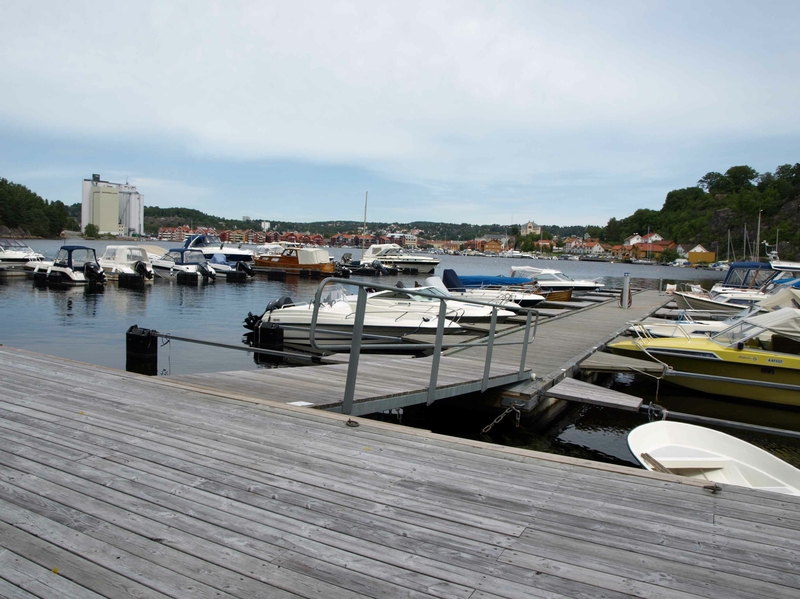 Fundamentene ved Vaskern er bygget i granitt. Foto: Bodil Andersson, Østfoldmuseene/Halden historiske Samlinger.