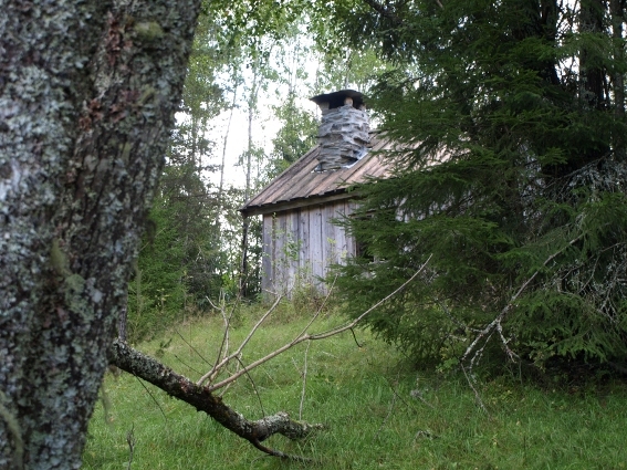 Huset ved Jørnehaugen var lengst bebodd av alle stedene i Fantebyen. Her bodde Edvard Jørnehaugen. Foto: Bodil Andersson, Østfoldmuseene-Halden historiske Samlinger.