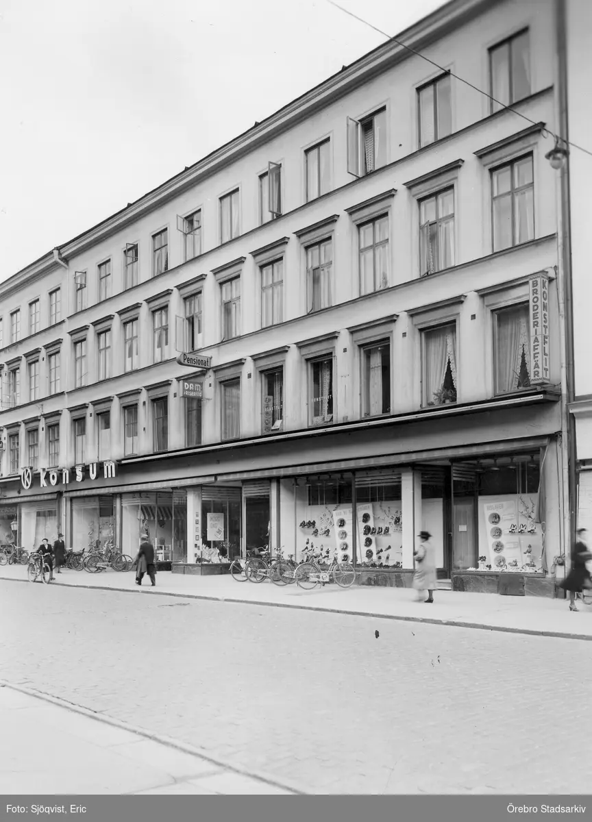 Brandstodsbolagets Kontor På Drottninggatan 17 I Örebro 1930 Tal Örebro Stadsarkiv