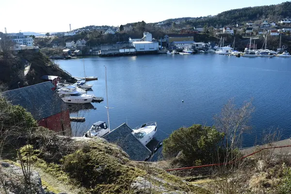 Florvåg (hamn og bustad) - Romanifolkets kulturminner - KulturPunkt