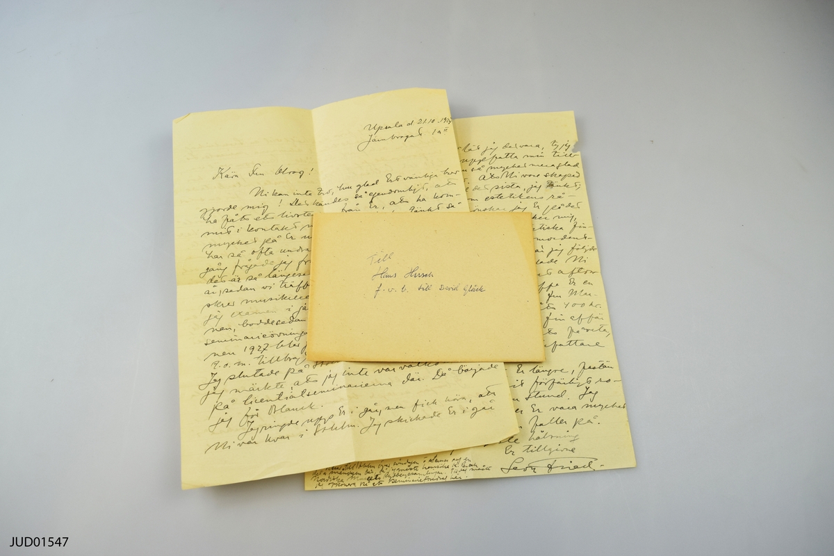 Kuvert innehållande brev till fru Olrog från Leon Fried, skrivet i Uppsala	1924.