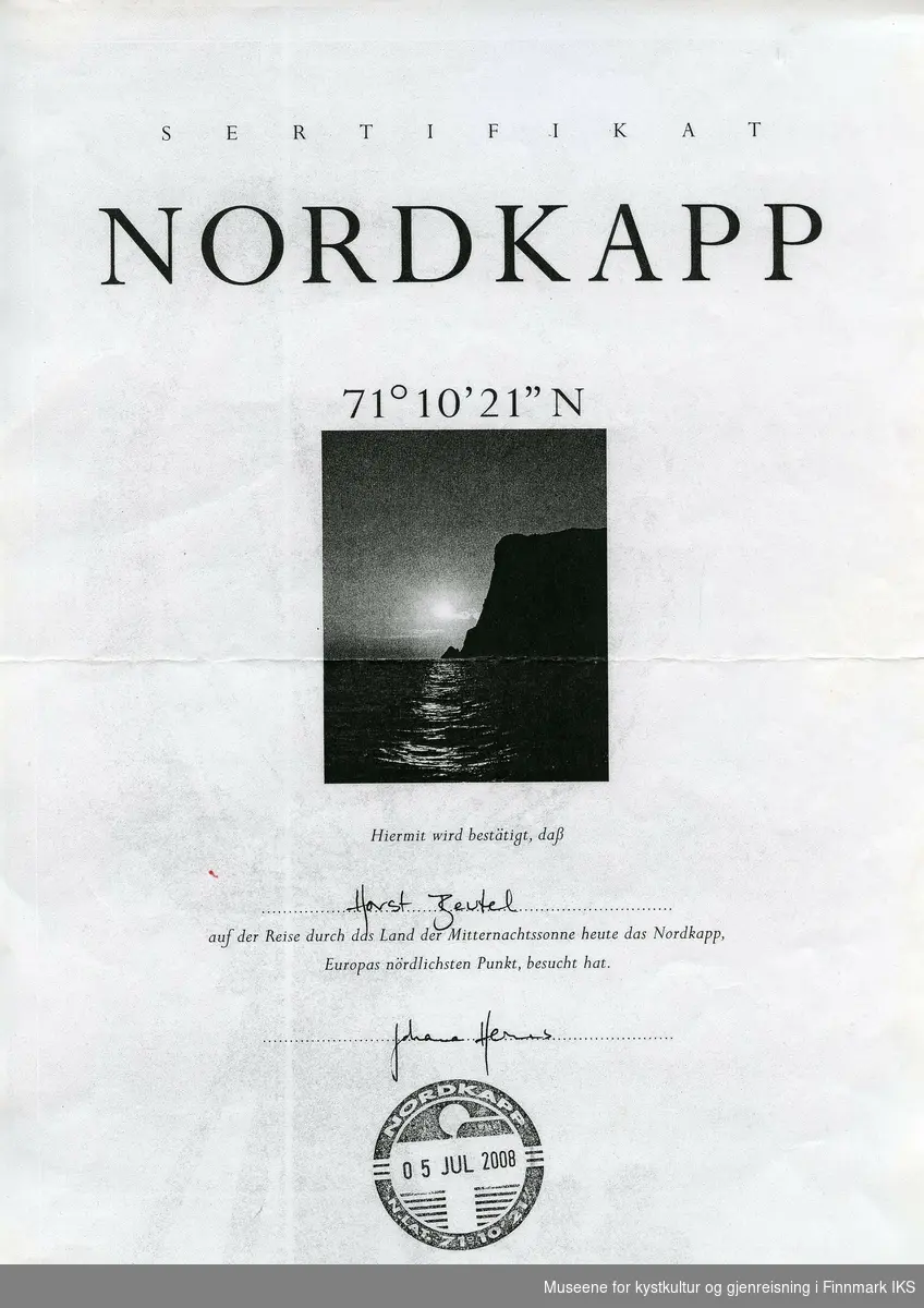 Svart/hvit-kopi av en Nordkappdiplom/-sertifikat på tysk, utstedt 05. juli 2008.