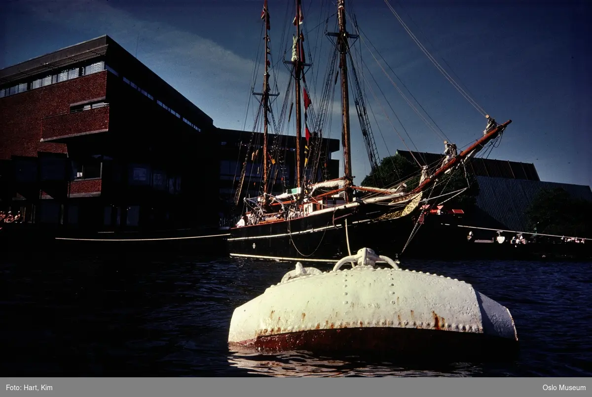 fjord, skipsbøye, skonnert Svanen, Norsk Sjøfartsmuseum