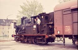 Damplokomotiv type 25a nr. 293 i skiftetjeneste i Konnerudga