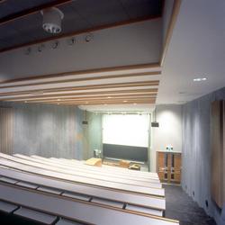 U. T. [Maleri - Maleri på betong]