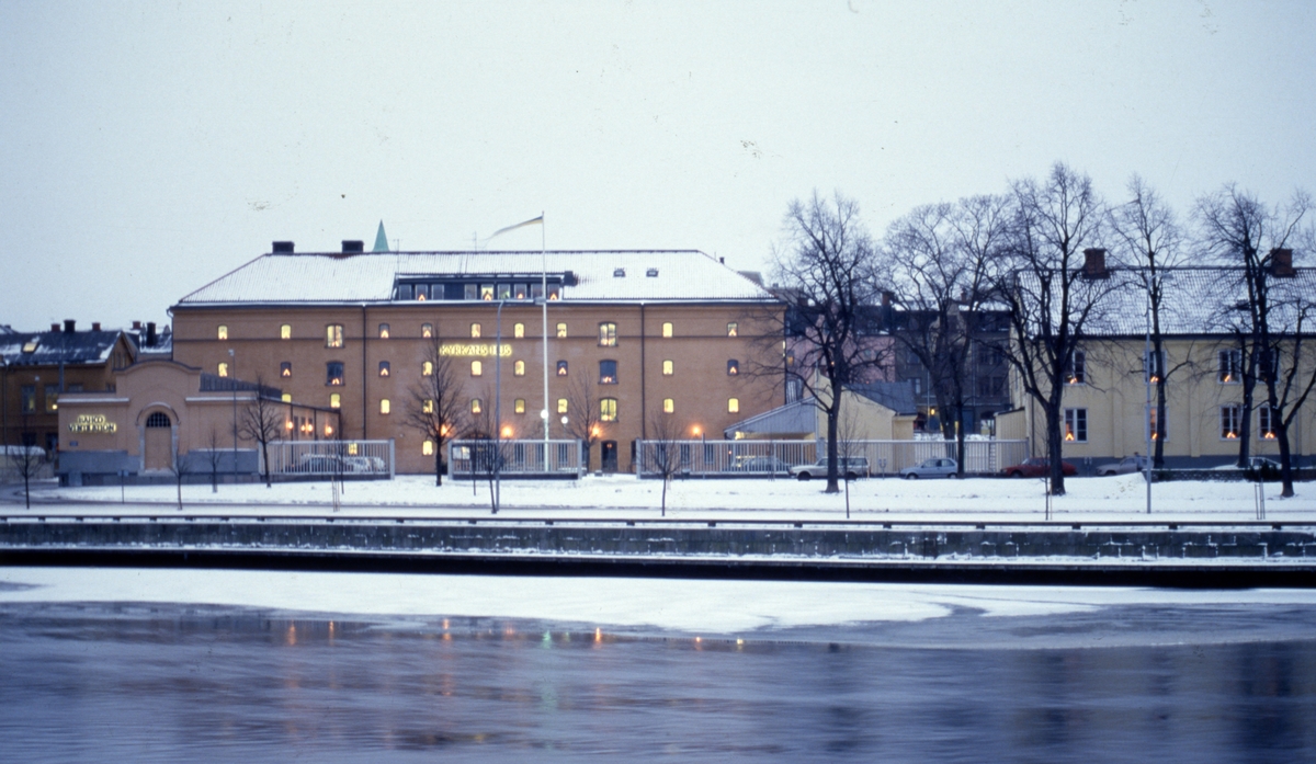 Kyrkliga samfälldsenheten i Norrköping, Kyrkornas hus, fotograferad från Saltängsgatan.