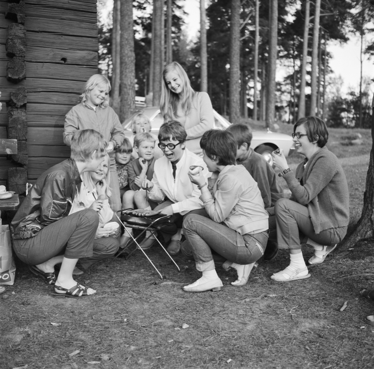 SMU:s dropin har blivit droput, Tierps hembygdsgård, Uppland 1969