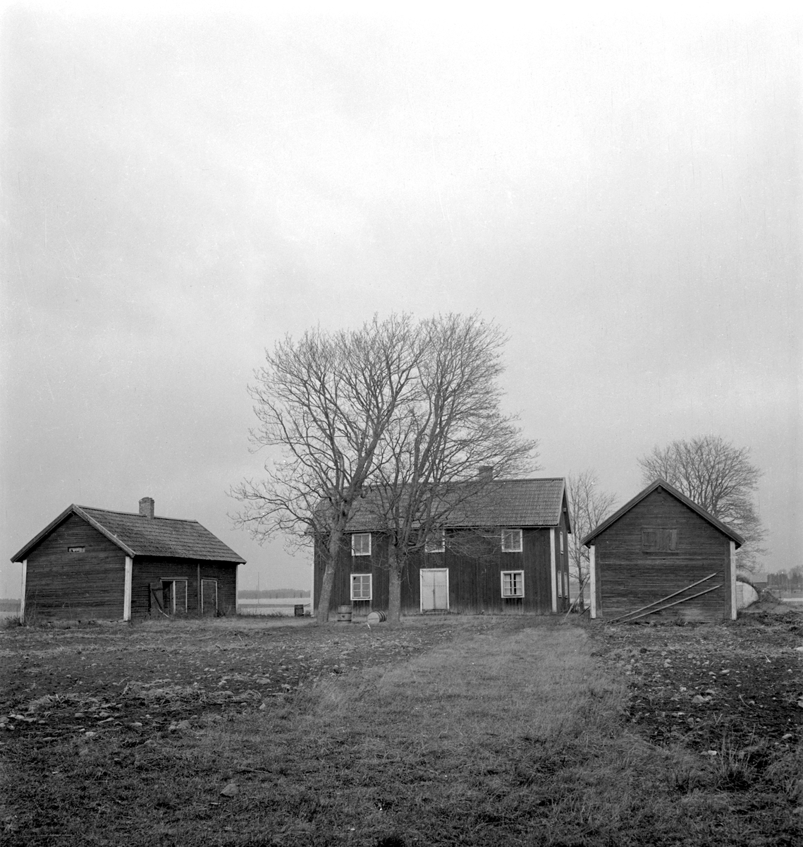 Hassla Dannegård i Vallerstads socken. Här dokumenterad av Östergötlands museum 1949.
