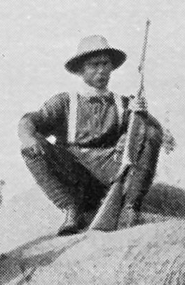 Norsk (?) sjømann, soldat/offiser, gullprospektør og jeger som jaktet i Lado-enklaven omkring 1909 og prospekterte etter gull i østlige Kongo