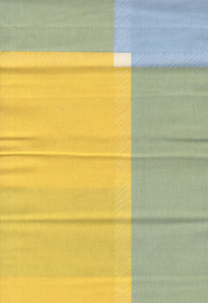 Provbitar: Stora rutor i ljusblått-gult-ljusgrönt, beige-lila, gult-rosa, och turkos-blått.