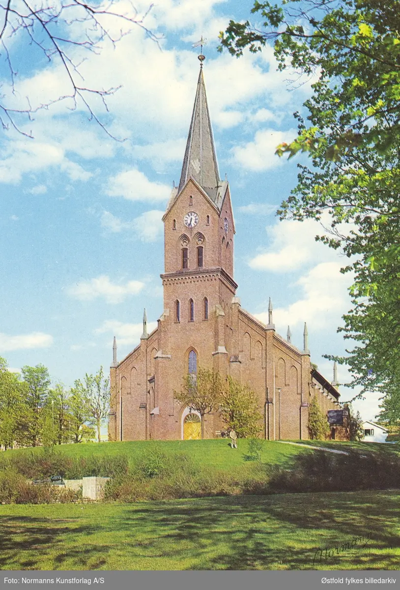 Sarpsborg kirke.  Postkort.