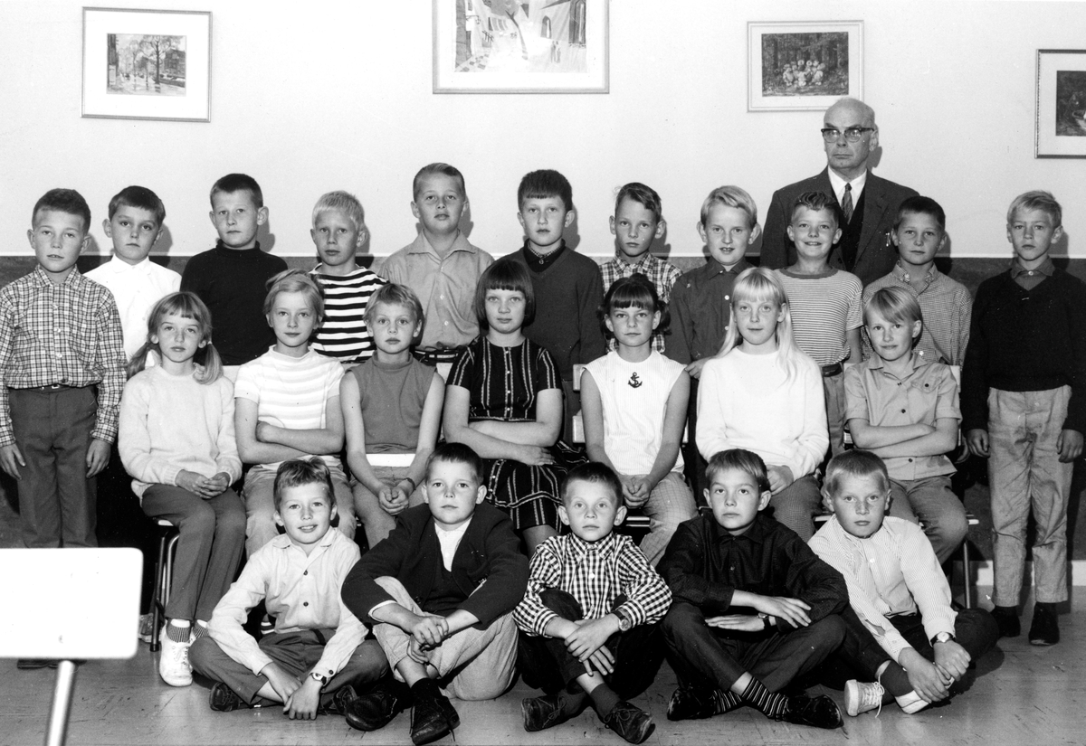 Kinnarps skola 1964. Helge Sönnergren.