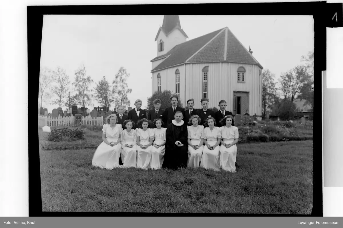 Konfirmasjon 1946 i Vinne kirke, Verdal.