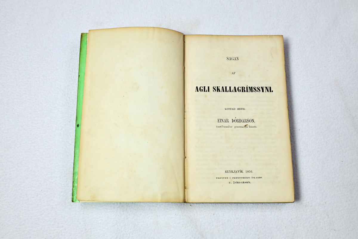 Bok frå boksamlinga til Ivar Aasen