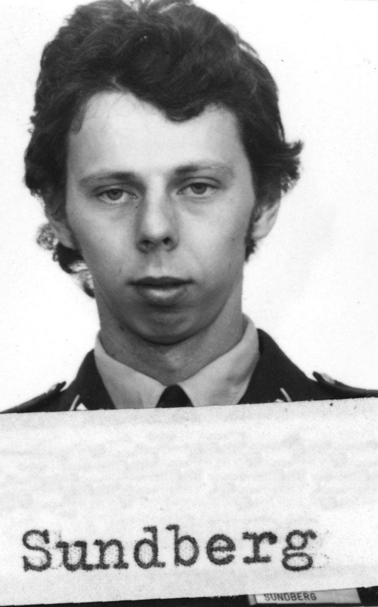 Ett IDkort på Sundberg som ryckte in 19770601. Garnisonsmuseet