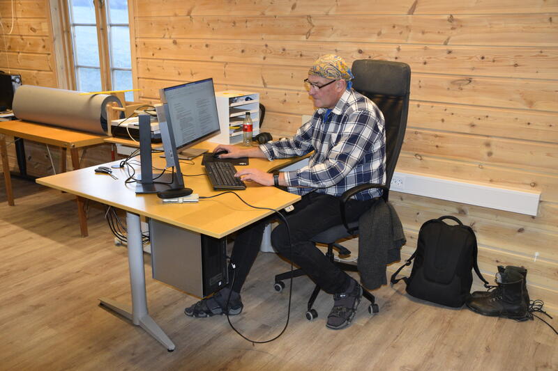 Erland Johaug foran Pc på Anno Digital