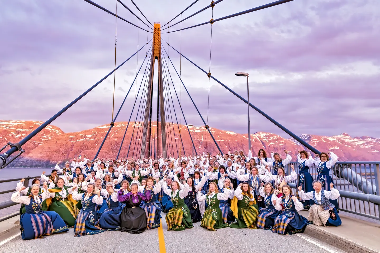 Bunadsgeriljaen på Helgelandsbrua