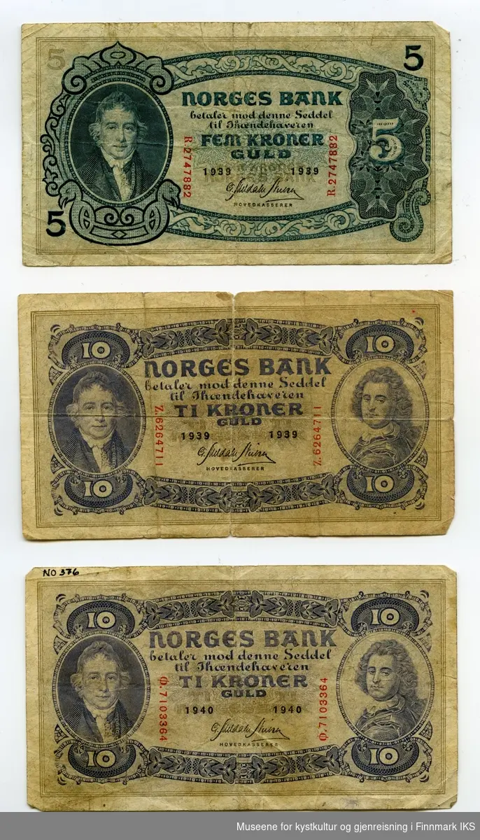 Norske pengesedler: 3 stk 10 kr  guld (1939, 1940 og 1943) ,1 stk  5 kr guld (1939) og 1 stk 10kr 1968