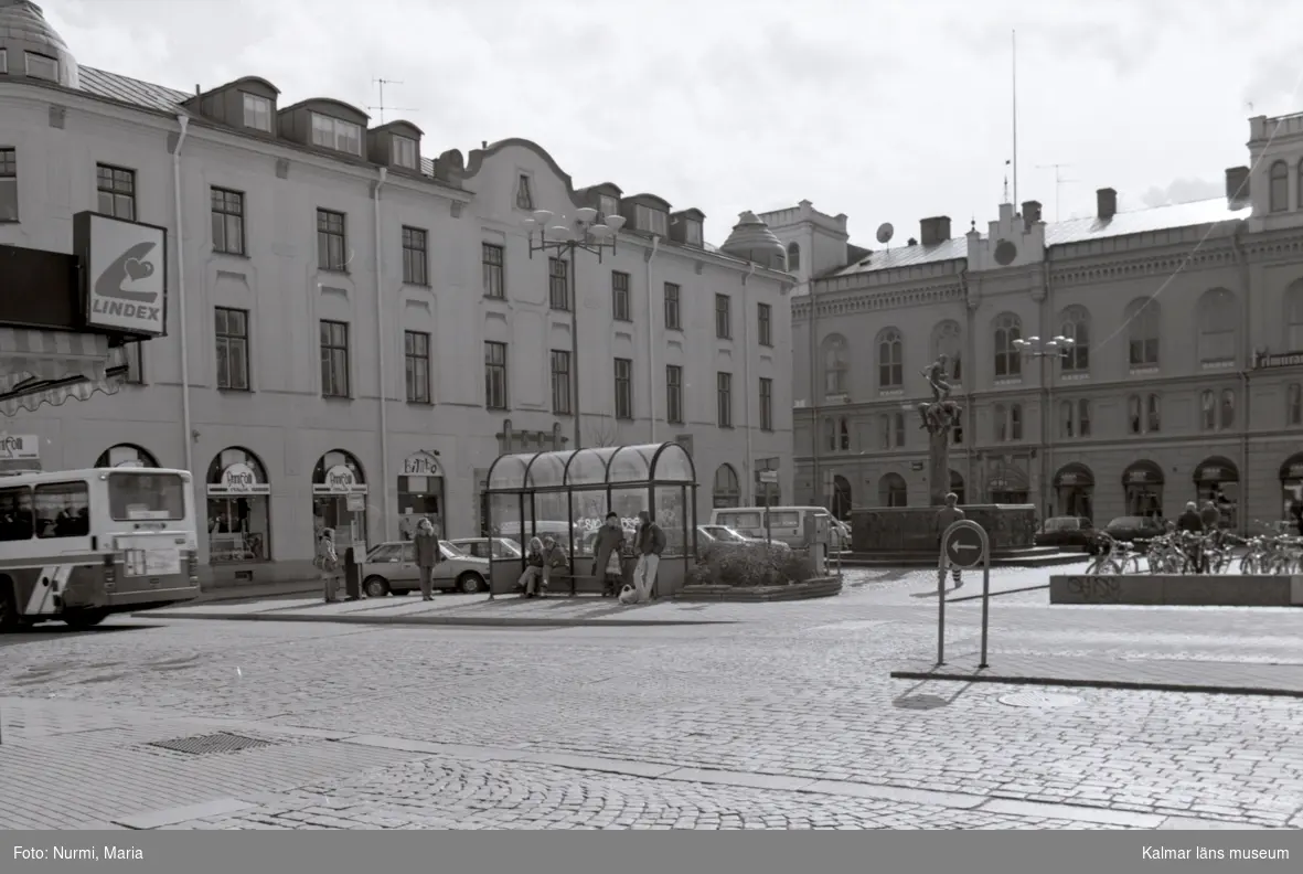 Larmtorget med Eoska huset till höger i Kalmar.