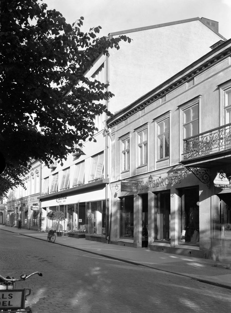 Tingvallagatan i riktning mot frimurarelogens hörna år 1936.