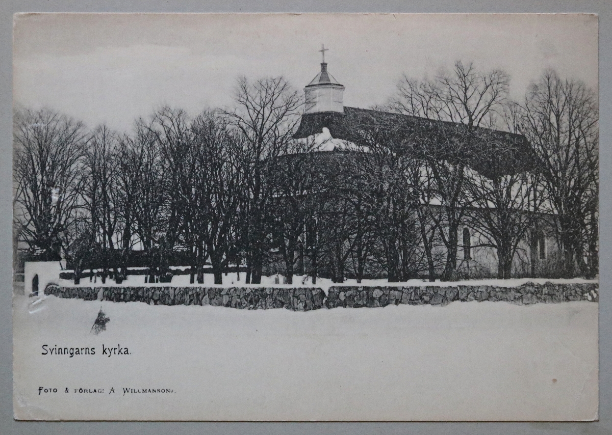 Svinngarns kyrka, Enköpings kommun.

Vykortet är inklistrat i vykortsalbum nr. EM06774:f.