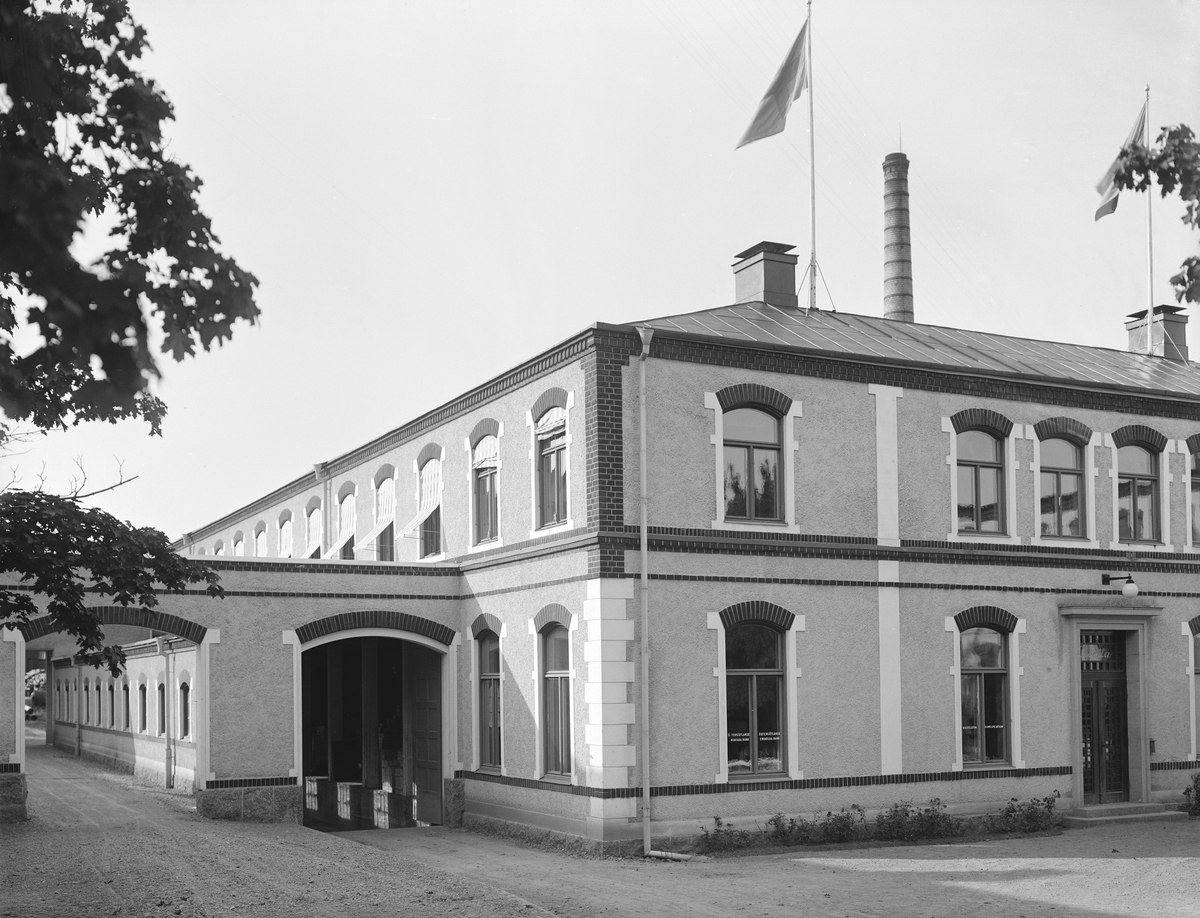 Motiv från AB Cloettas anläggning i Ljungsbro.