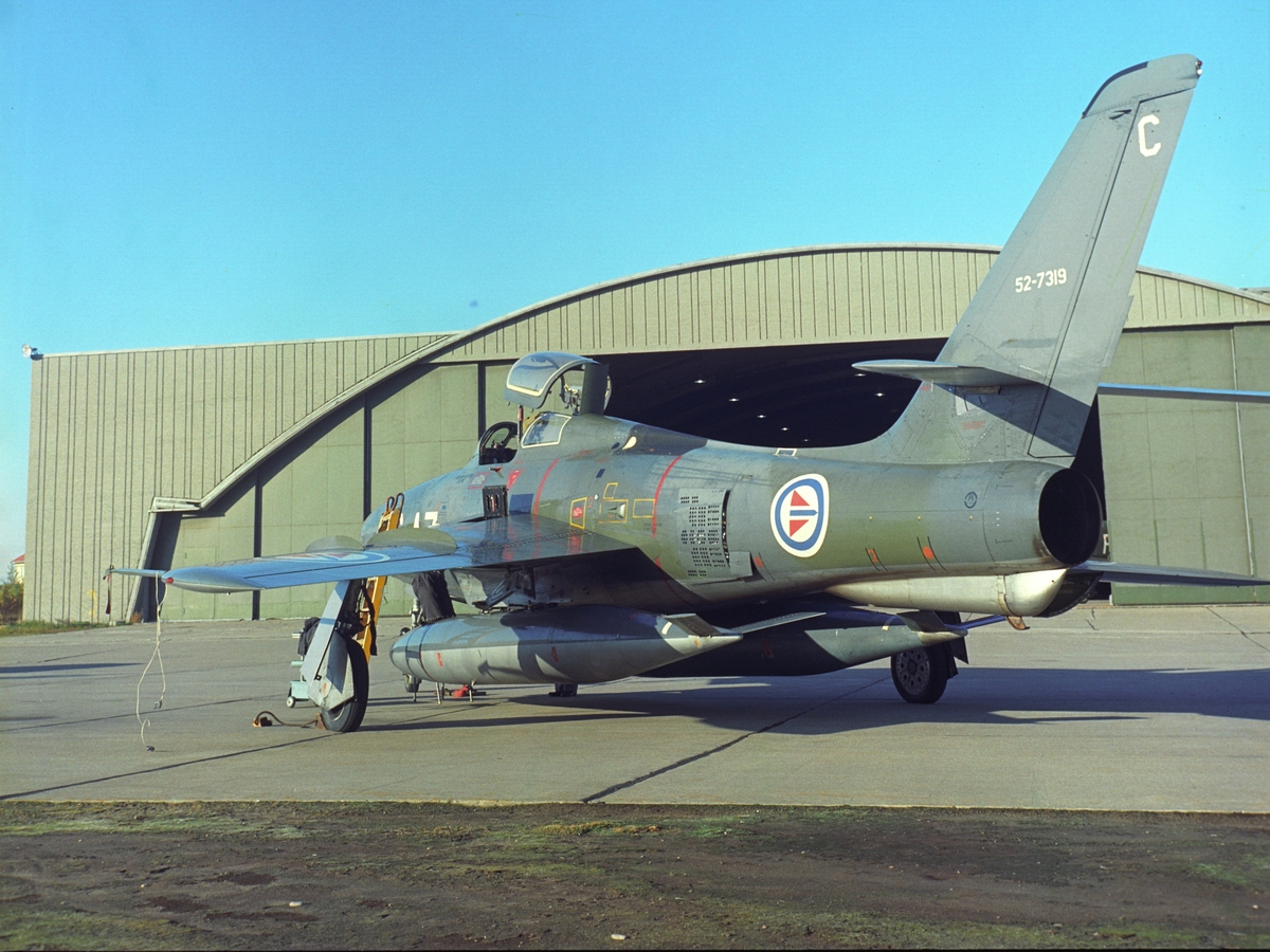 Republic RF-84F Thunderflash AZ-C