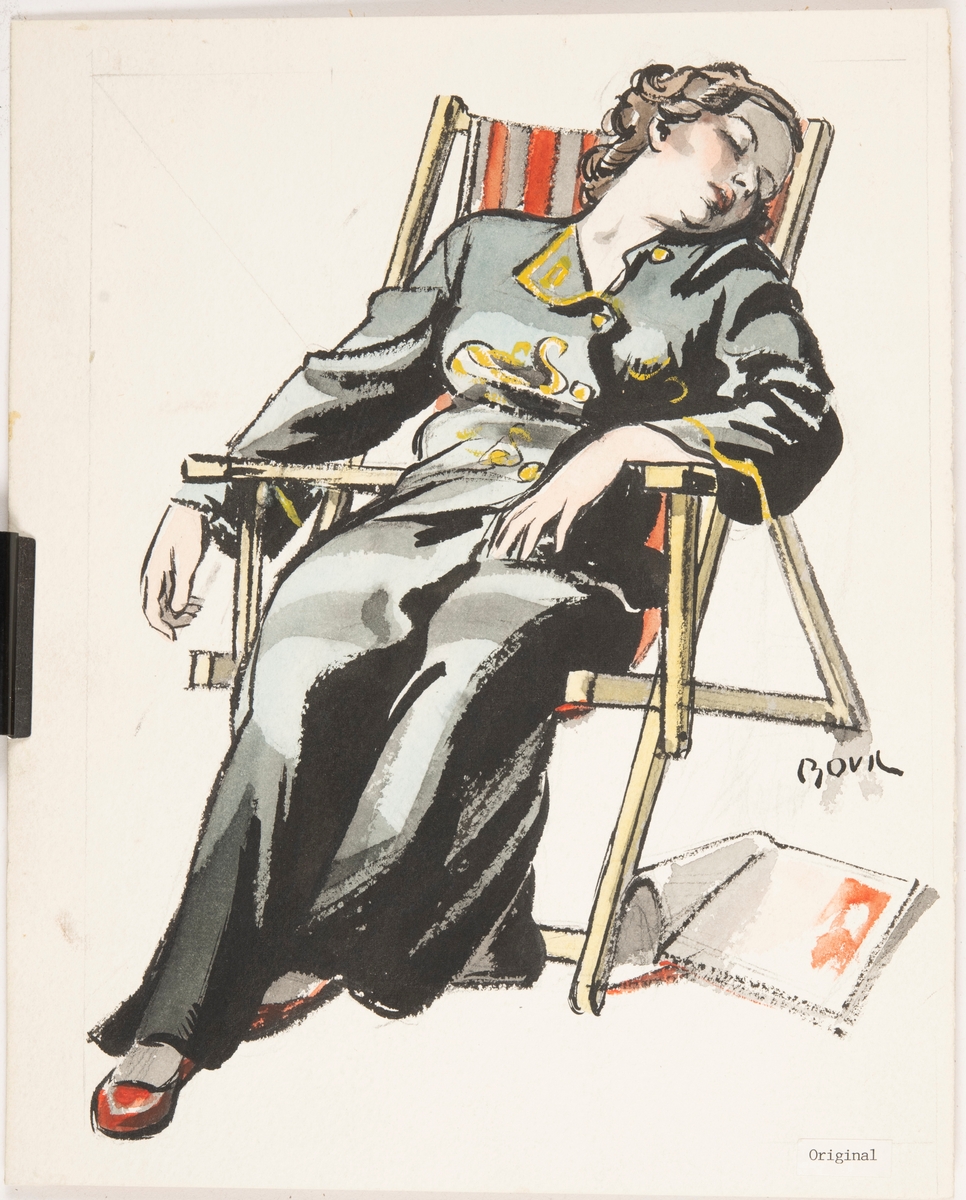 Kvinna sover i en solstol. Kvinnan bär en mörk dräkt och röda skor. Stolen har en trästomme med en röd- och grårandig sits i textil. Bredvid kvinnan ligger en tidning.¨

Kvinnan är Anna Vilson, Bo Vilsons fru.