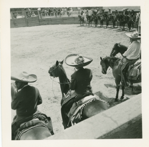 Mennesker til hest. Ridestevne. La Tapatia