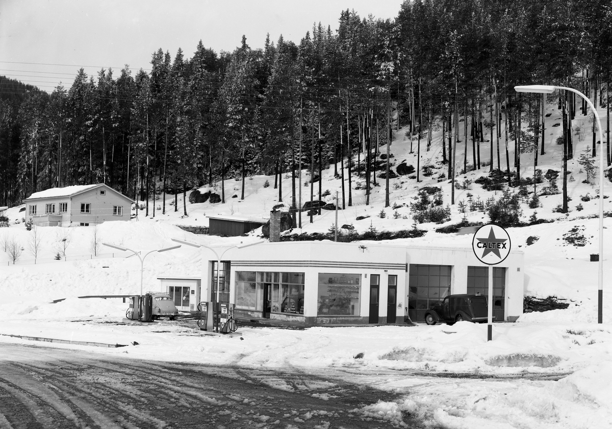 Den gamle Caltex bensinstasjonen på Fagernes 1962.