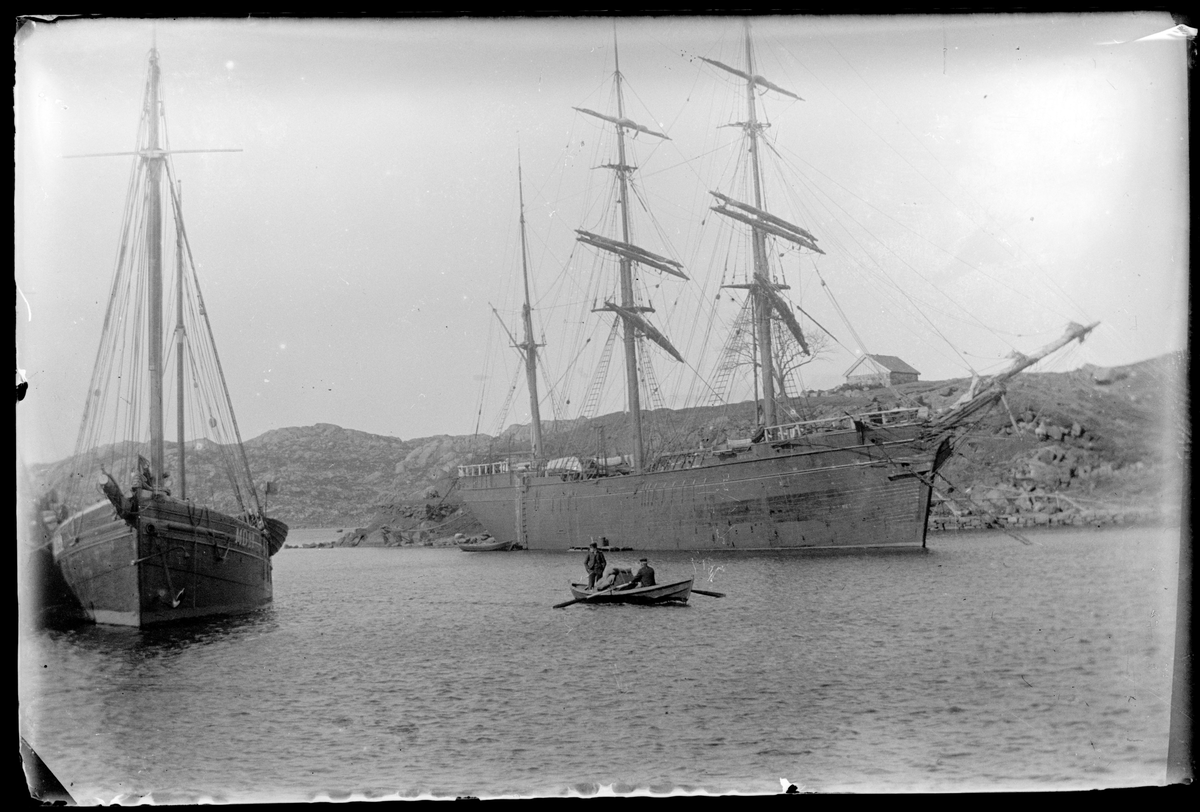 Skip ved Lindøya i Egersund