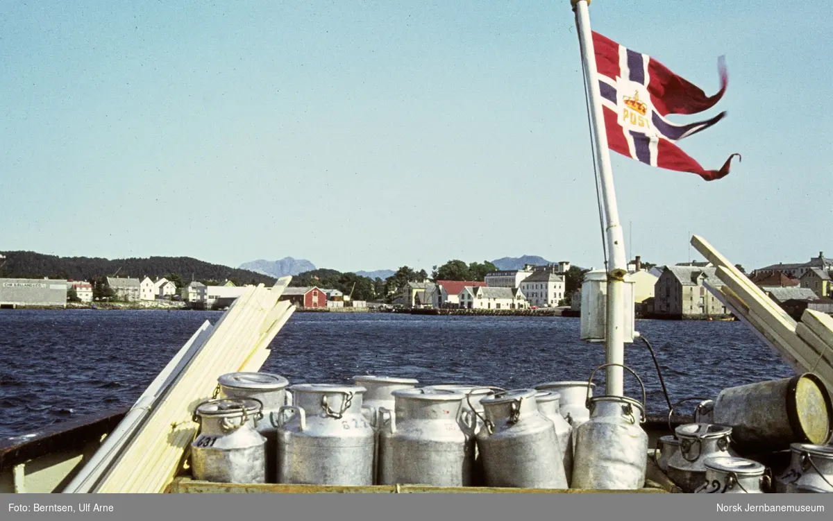 Ombord i MS Hennøy, underveis fra Florø til Bremanger