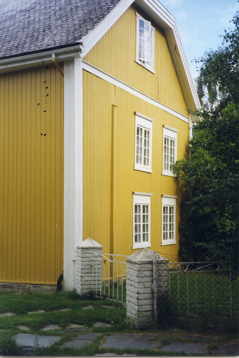 Våningshus
Endeveggen mot sydvest på Bjerringsgården.
