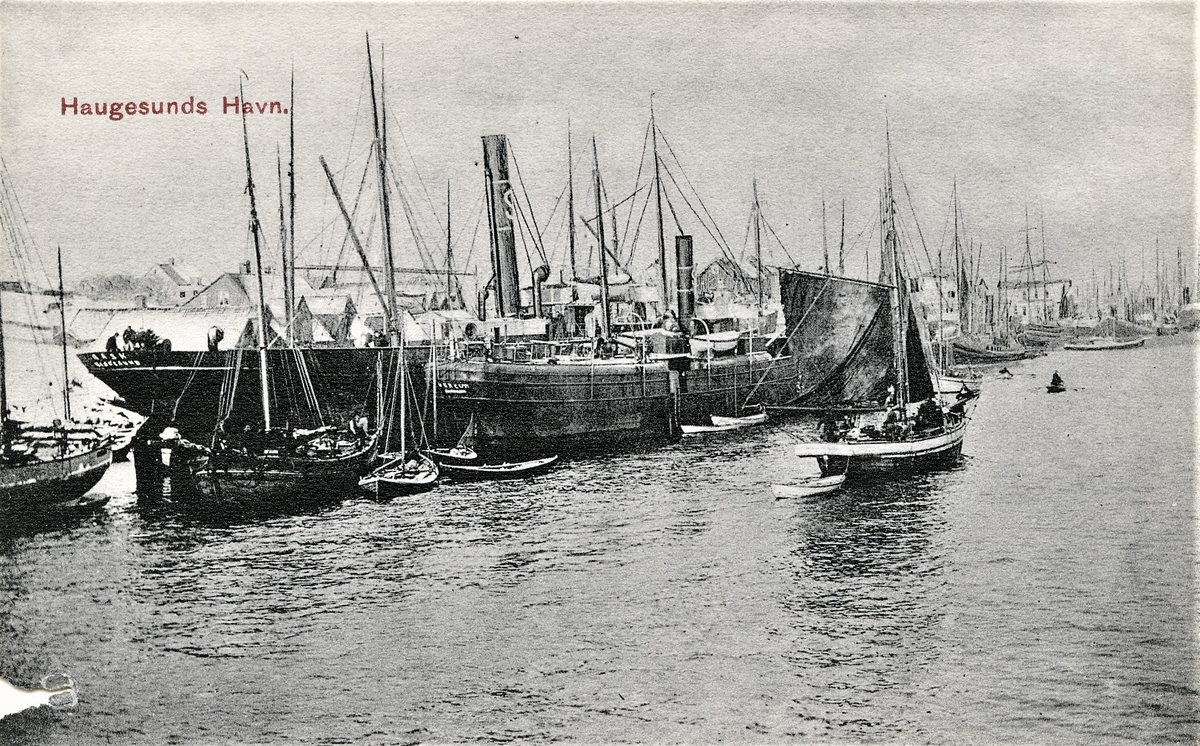 postkort-med-bilde-av-indre-kai-i-haugesund-det-er-tett-med-b-ter-i