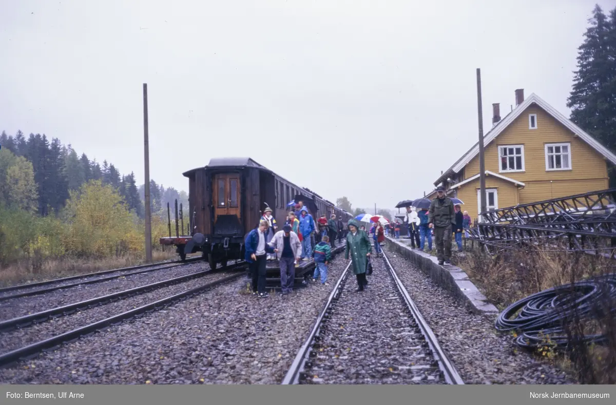 Veterantog på Såner stasjon på Østfoldbanen