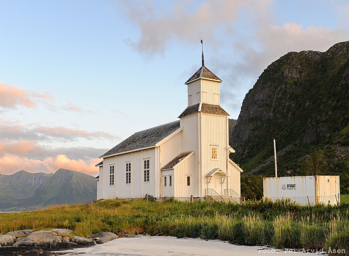Gimsøy kirke, Vågan