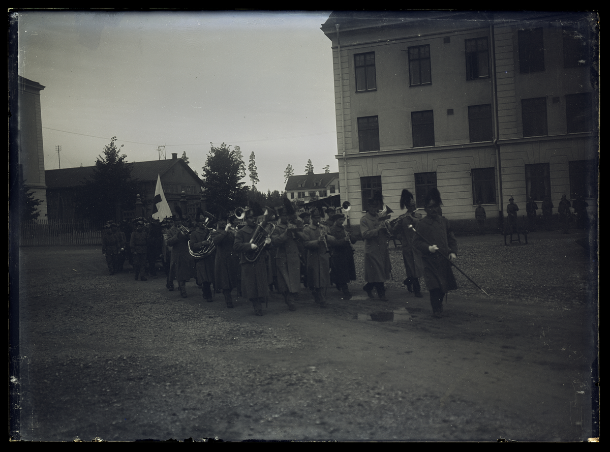 Begravningståg, Västmanlands regemente i Västerås.